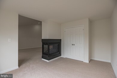 3900 Stonegate Ct, White Plains, MD 20695 - photo 7