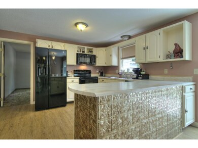 9 Woodcrest Dr, Hudson, NH 03051 - photo 5