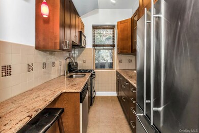 67-25 Clyde St unit 1G, Forest Hills, NY 11375 - photo 7
