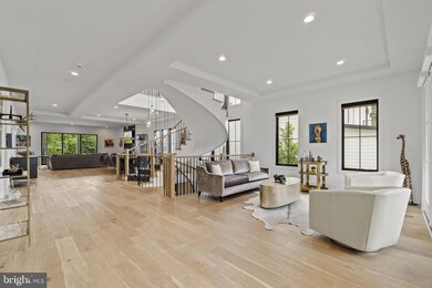 1342 Monitor Ln, McLean, VA 22101 - photo 4