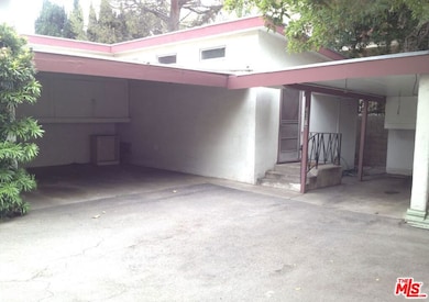 4448 Avocado St unit 4448 1/2, Los Angeles, CA 90027 - photo 4