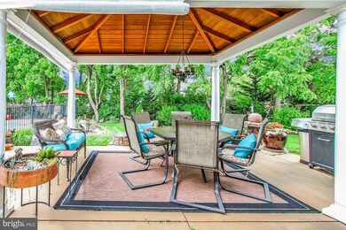 3825 N Alabama Ave, Reading, PA 19605 - photo 5