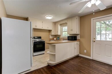 11418 W 70th Terrace, Shawnee, KS 66203 - photo 5