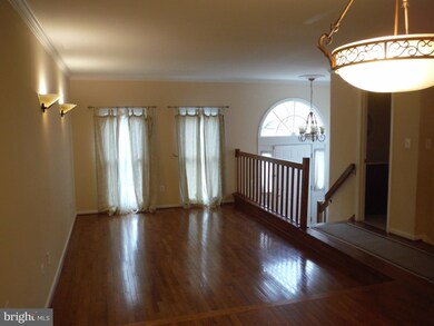 1549 Templeton Place, Rockville, MD 20852 - photo 2