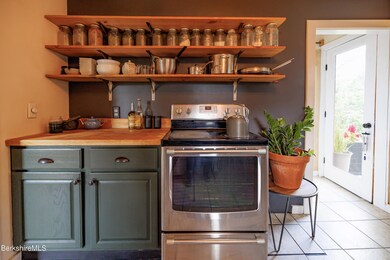 533 Main St, Great Barrington, MA 01230 - photo 3