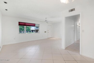 9411 N 109th Dr Suncity - 230