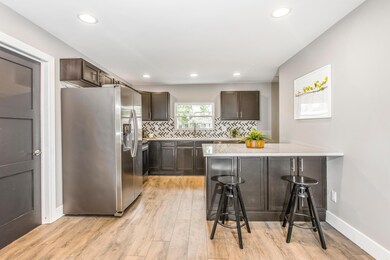 Kitchen Eating Space