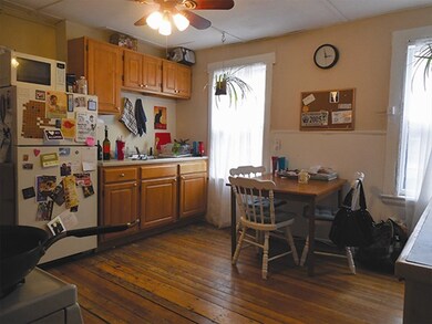 117 Pleasant St unit A2, Cambridge, MA 02139 - photo 5