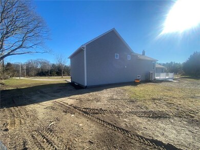 2695 Boston Neck Rd, Saunderstown, RI 02874 - photo 6