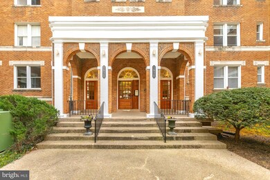 1820 Clydesdale Place NW unit 103, Washington, DC 20009 - photo 3