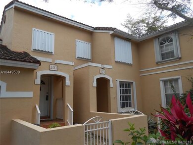 COURTYARD ENTRANCE TO UNIT