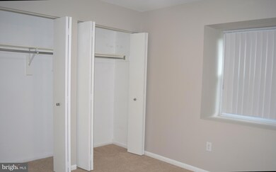 19 Juliet Ln unit 201, Nottingham, MD 21236 - photo 5
