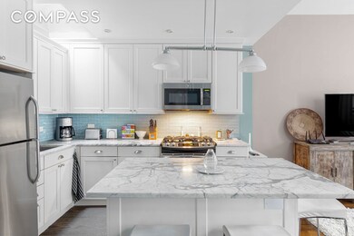 161 W 71st St unit 4, New York, NY 10023 - photo 4