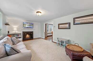 5 Tufts St, Marblehead, MA 01945 - photo 6