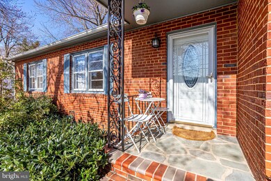 3252 Peace Valley Ln, Falls Church, VA 22044 - photo 7