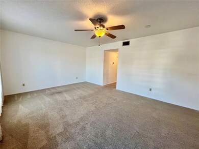 2457 Ecuadorian Way unit 51, Clearwater, FL 33763 - photo 4