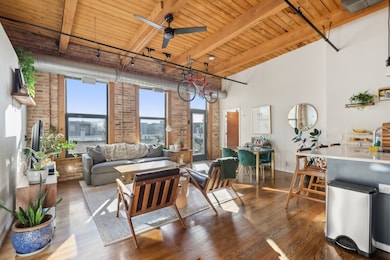 2511 W Moffat St unit 306E, Chicago, IL 60647 - photo 4