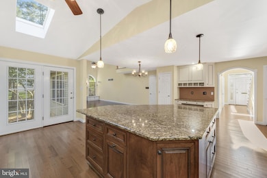 1733 Dauphin Ave, Reading, PA 19610 - photo 7