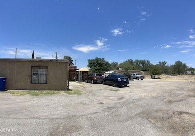 317 N Carolina Dr unit 321, El Paso, TX 79915 - photo 6