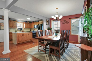 1451 Hamilton Hills Dr, Chambersburg, PA 17202 - photo 2