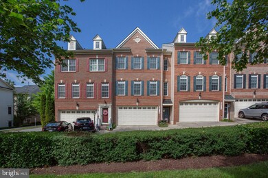 20114 Macintosh Ln, Germantown, MD 20876 - photo 2