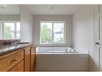 15361 SE Elinor St, Clackamas, OR 97015 - photo 6