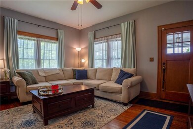 907 W 6th St, Lawrence, KS 66044 - photo 6