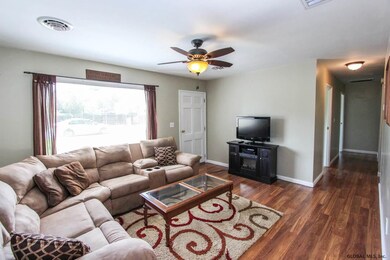 3 Thatcher Dr, Altamont, NY 12009 - photo 3