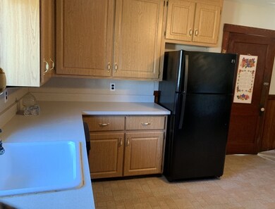 280 Temple St, West Roxbury, MA 02132 - photo 2