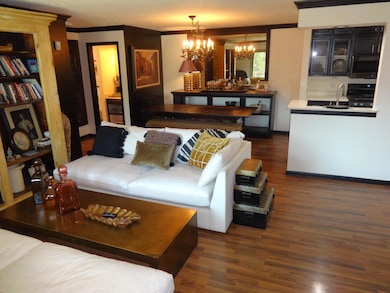 2172 G Hedgerow LR 6