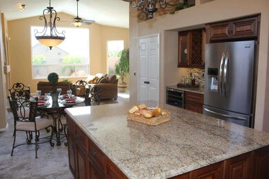 Kitchen/Wine Bar