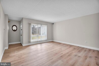 223 James Ct, Marlton, NJ 08053 - photo 4