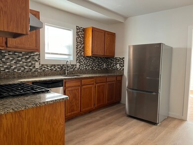 107 E Squantum St unit 1, Quincy, MA 02171 - photo 2