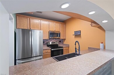 2002 James River Trail, Carrollton, VA 23314 - photo 5