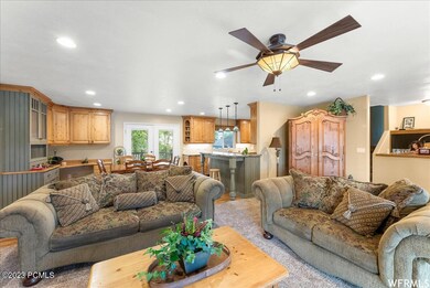 190 S Center St, Midway, UT 84049 - photo 7