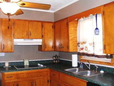 2409 Walnut Dr NW, Cleveland, TN 37311 - photo 2