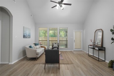 6118 Fulton Meadows Ln, Houston, TX 77092 - photo 4