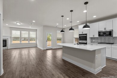 814 Pamplona Ln, New Braunfels, TX 78132 - photo 4