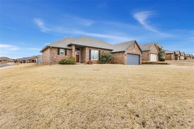 7042 N Cherokee Crossing W, Warr Acres, OK 73132 - photo 5