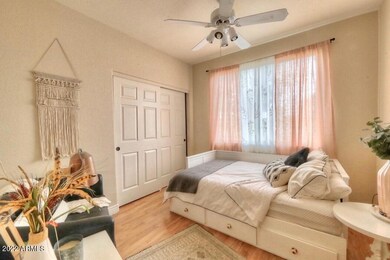 118 Secondary Bedroom