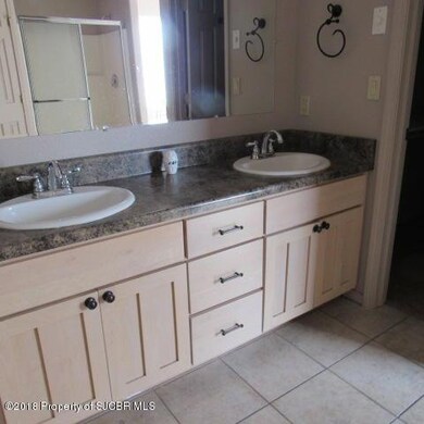 5801 Tarry Terrace, Farmington, NM 87402 - photo 6