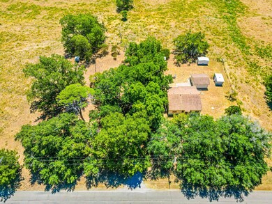 2401 Oak Valley Rd, Corsicana, TX 75110 - photo 3