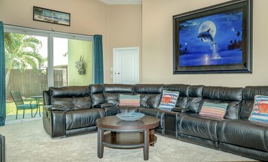 Living 301 2nd Terrace