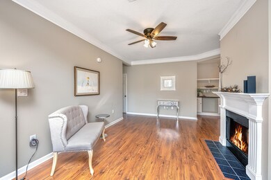 1631ChatelainWay010