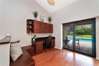 Built in Desk/Office/Tech Center/Study Area