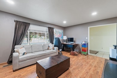 6594 N Fresno St, Fresno, CA 93710 - photo 5