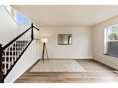 509 S Redwood St, Canby, OR 97013 - photo 6