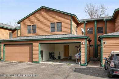 02-17 - 1070 Elk Run Ln, #18