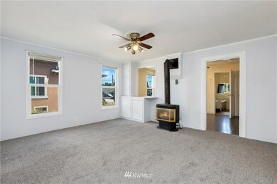 2009 Rockefeller Ave, Everett, WA 98201 - photo 5