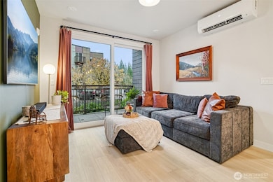 14598 Westminster Way N unit 107, Shoreline, WA 98133 - photo 4